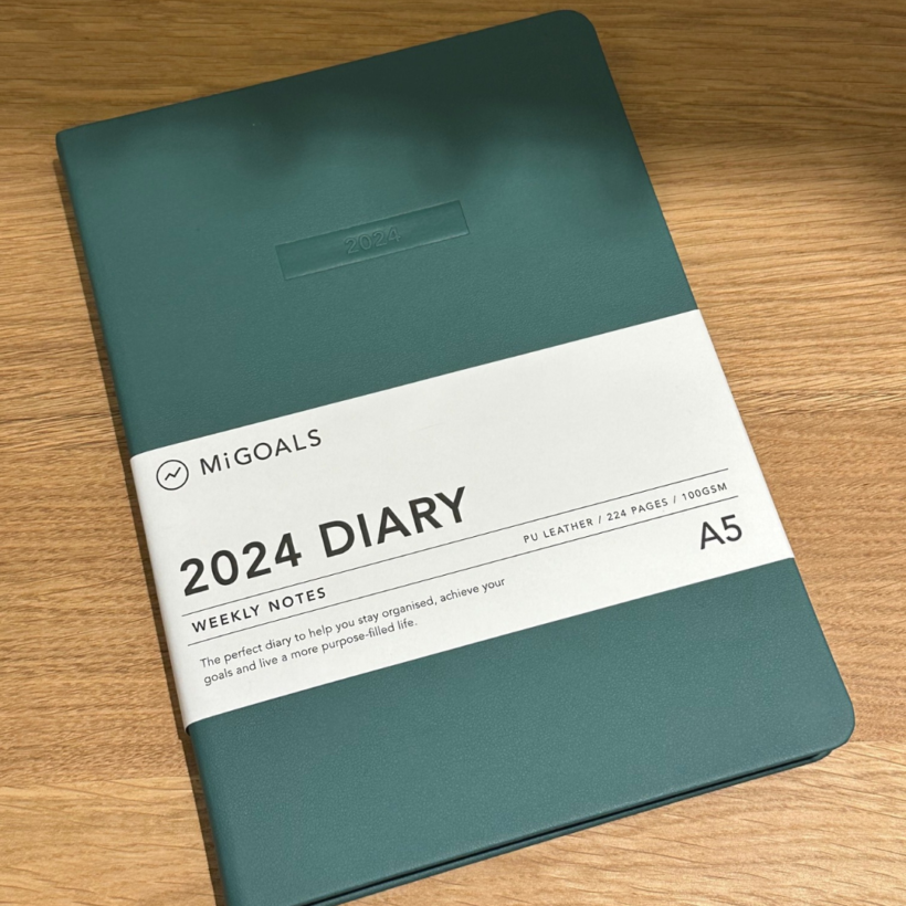 MIgoals 2024 diary in teal with belly band